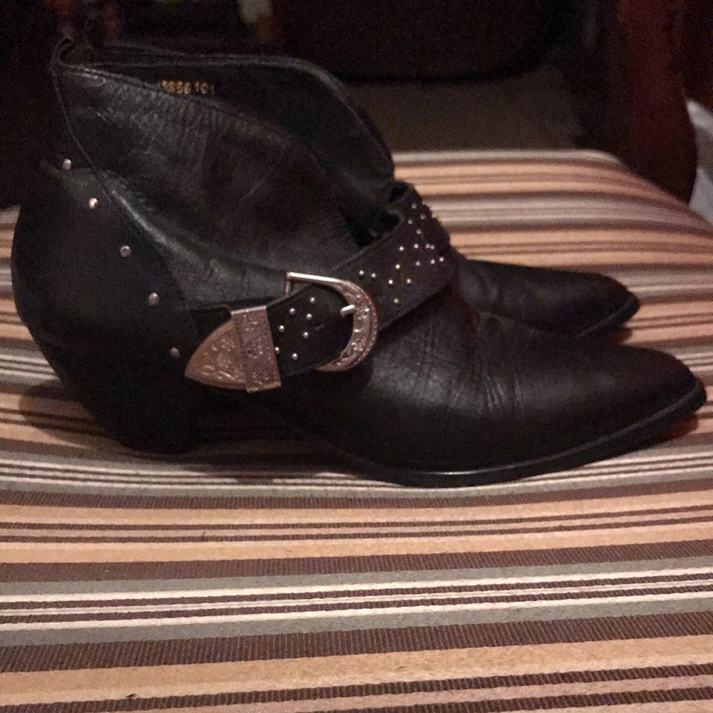 Bruno Valenti Booties View 2
